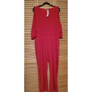 NWT Chico's Womens Size 3 (XL) Petite Red 3/4 Slit Sleeve Cold Shoulder Jumpsuit